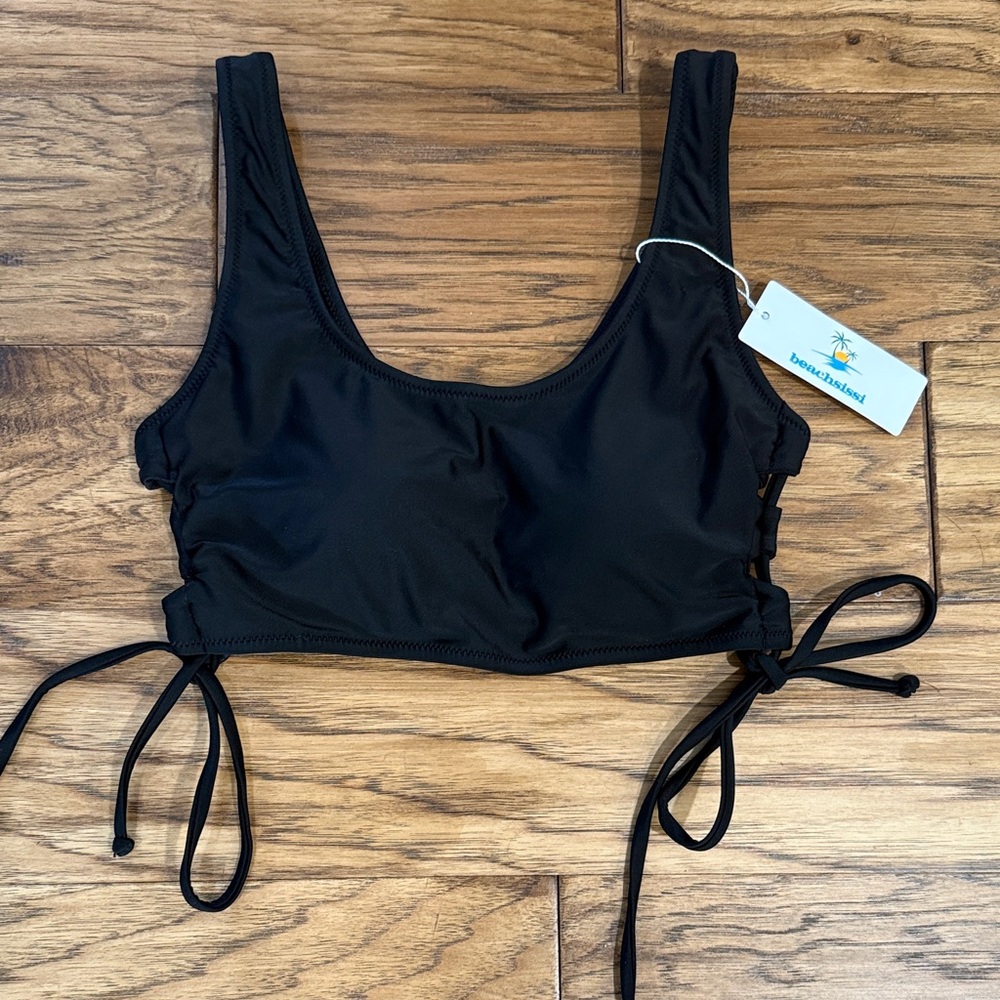 Beachsissi NWT black side tie swim bikini top women’s size S